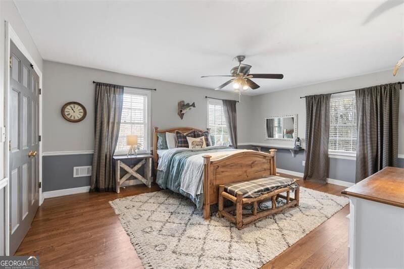 1828 Austin Bridge Road Property Photo 42