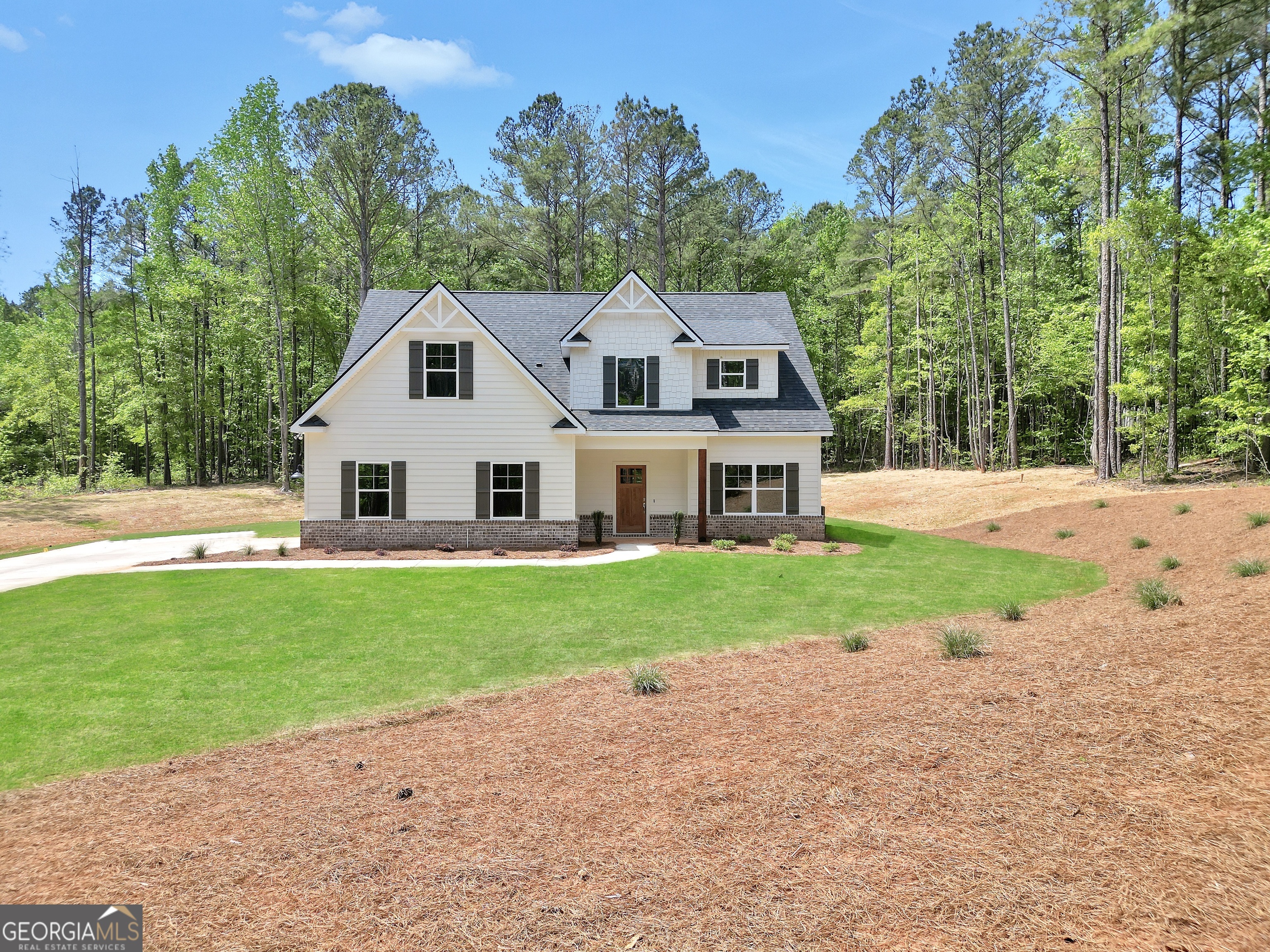 131 Maple Valley Drive Property Photo 1