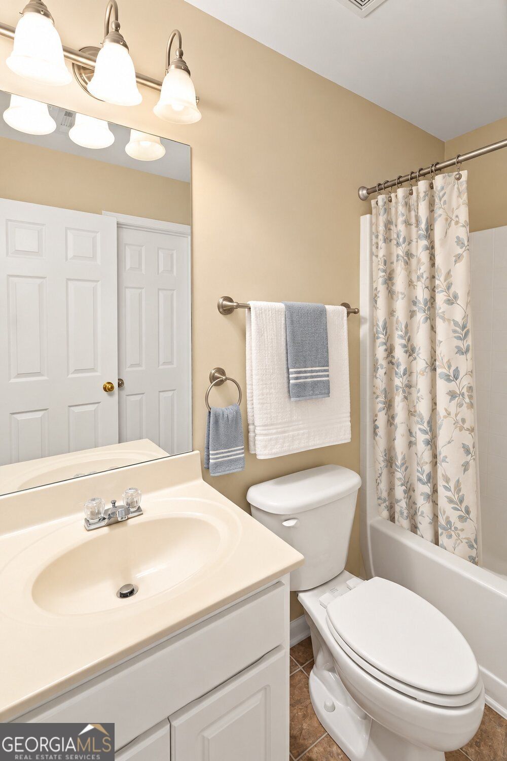 400 Forest Creek Court Property Photo 34