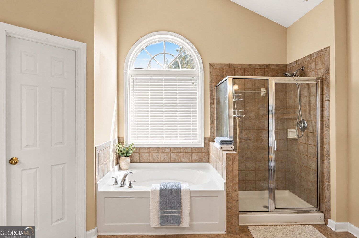 400 Forest Creek Court Property Photo 77