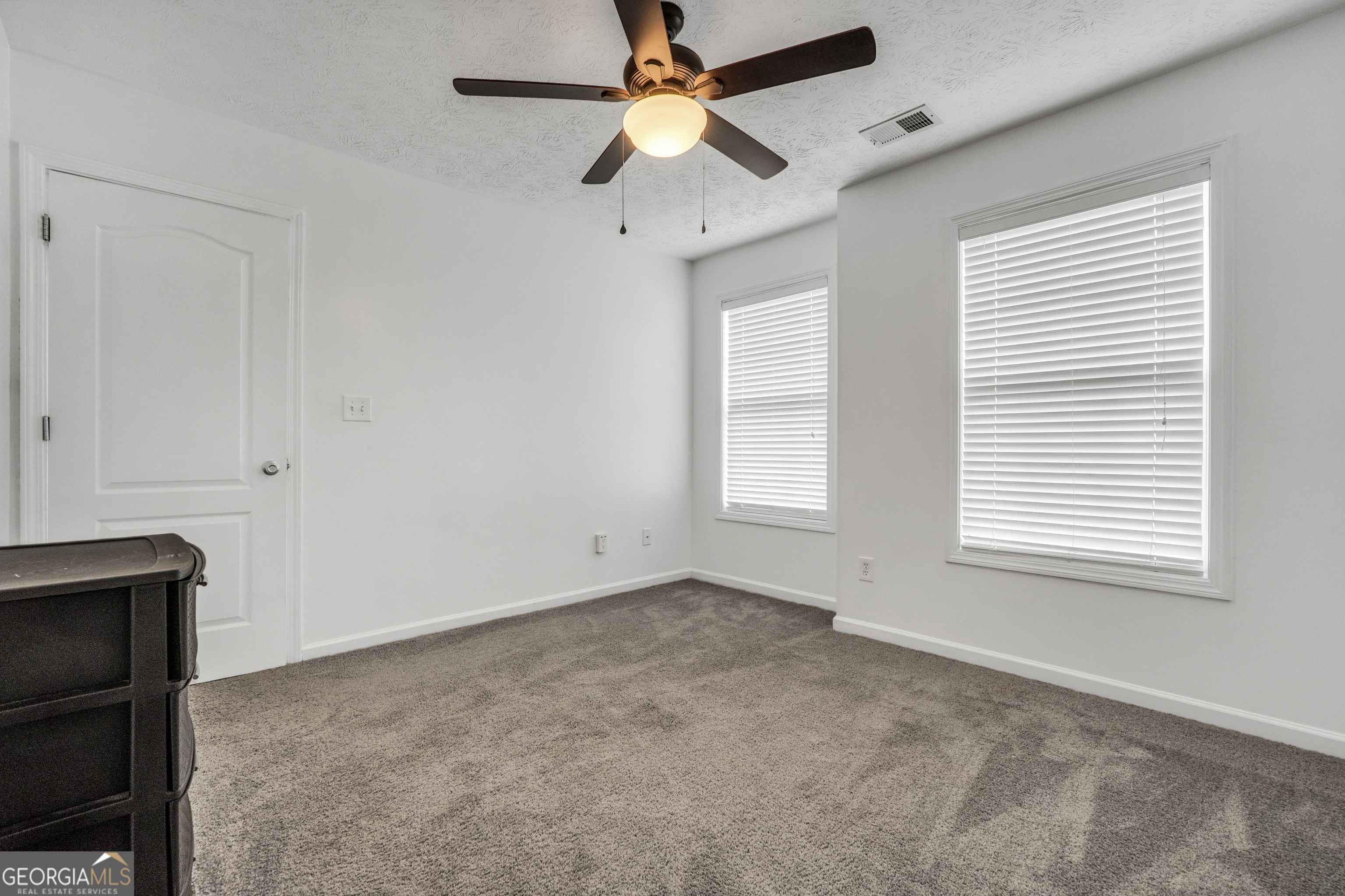 9017 Aldbury Drive Property Photo 9