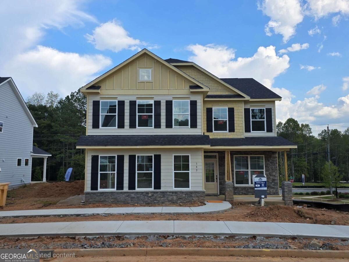 385 Conifer Lane Property Photo 1