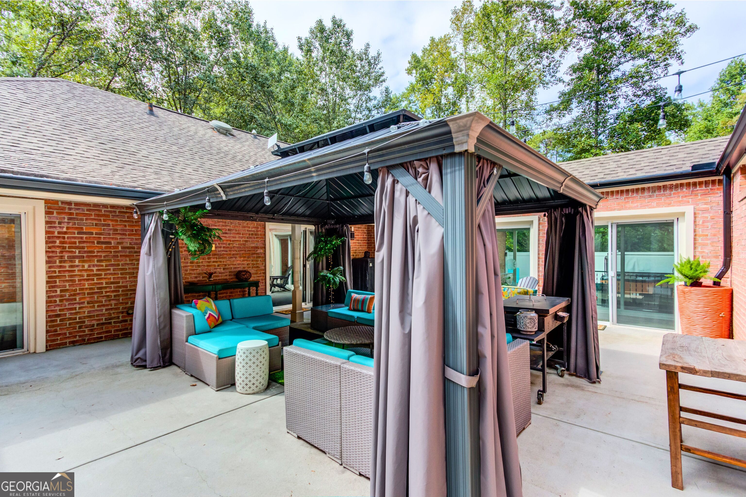 151 Pine Forest Drive Property Photo 12