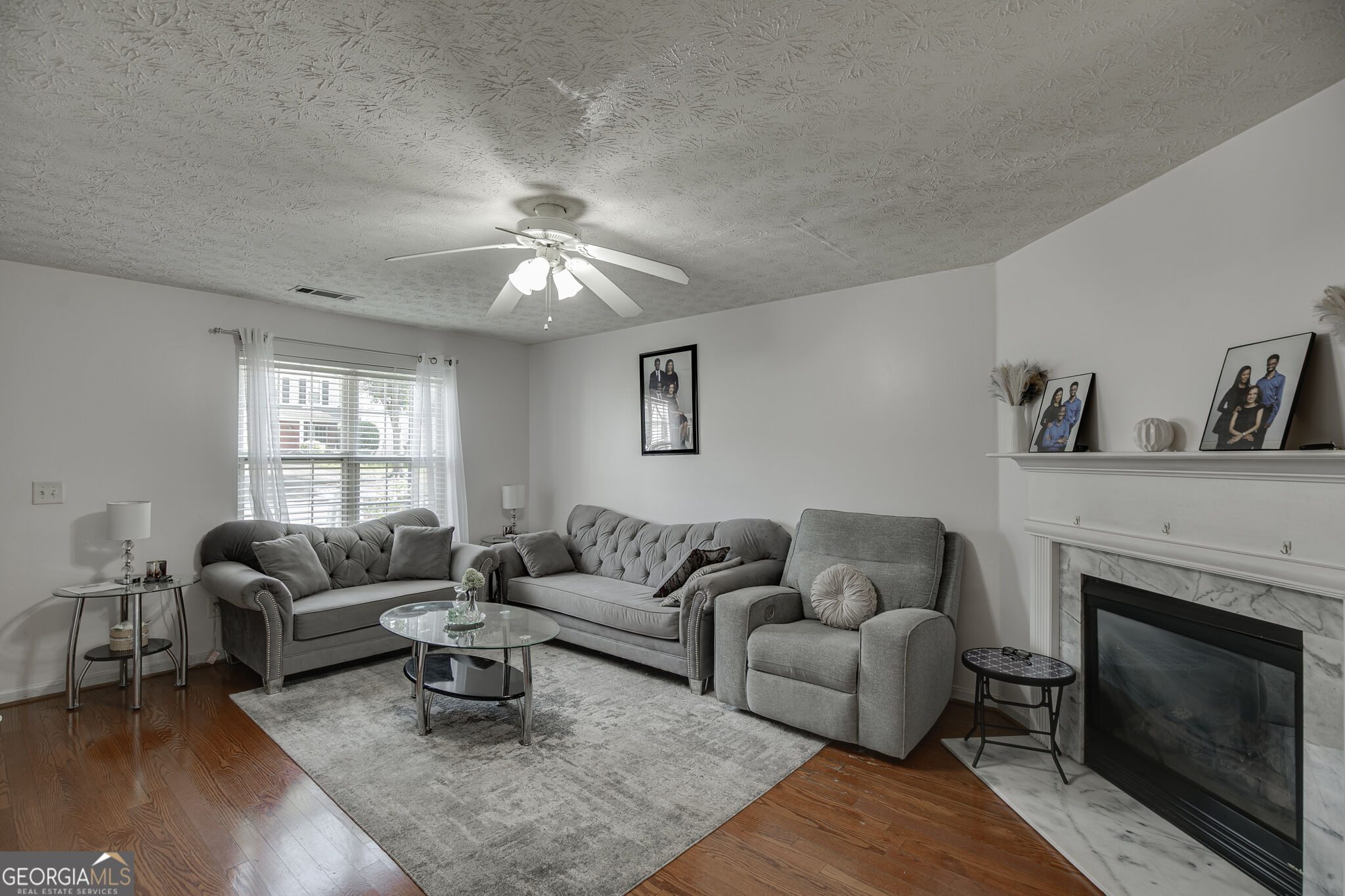 2365 Delfern Drive Property Photo 6