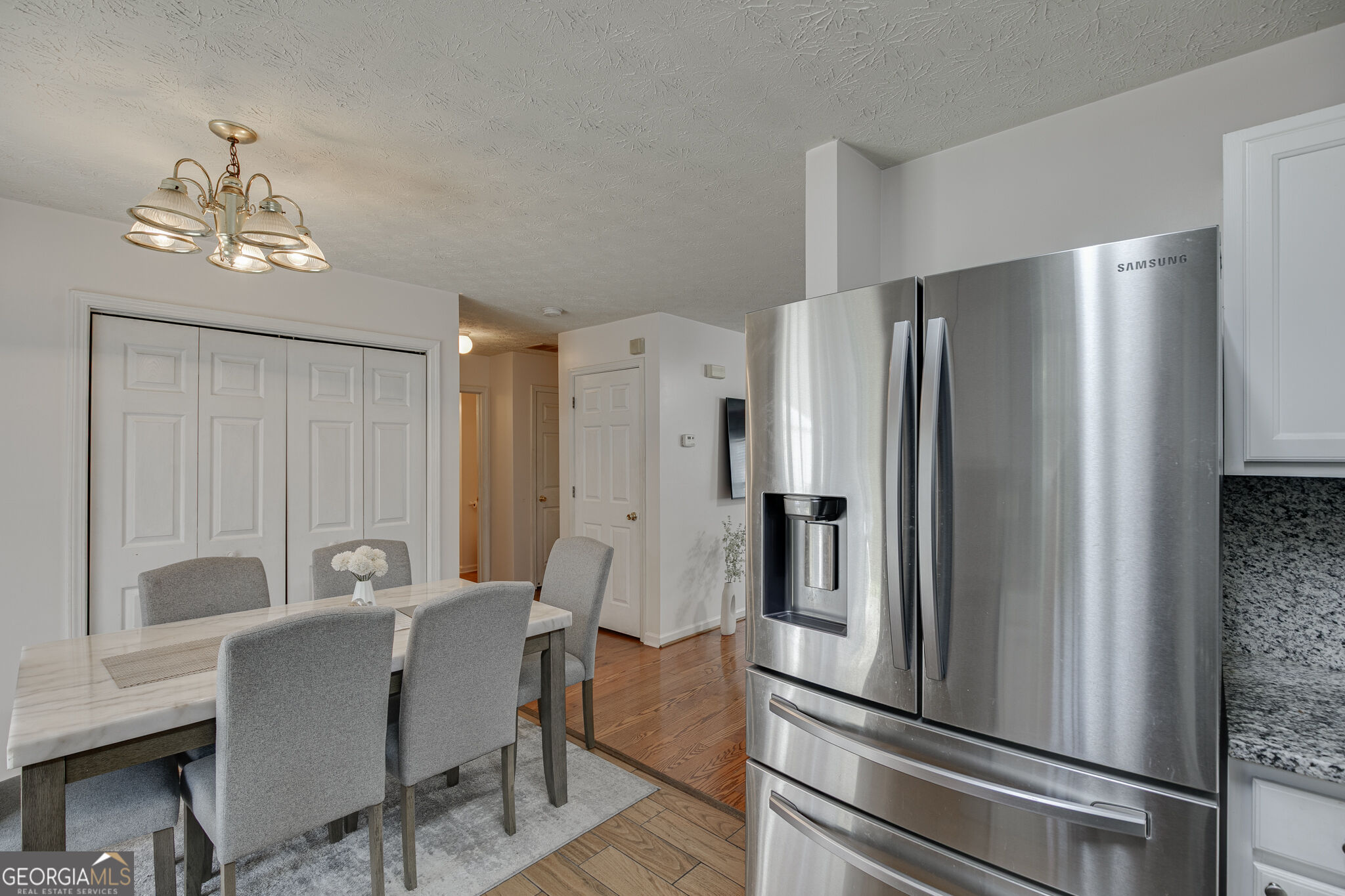 2365 Delfern Drive Property Photo 14