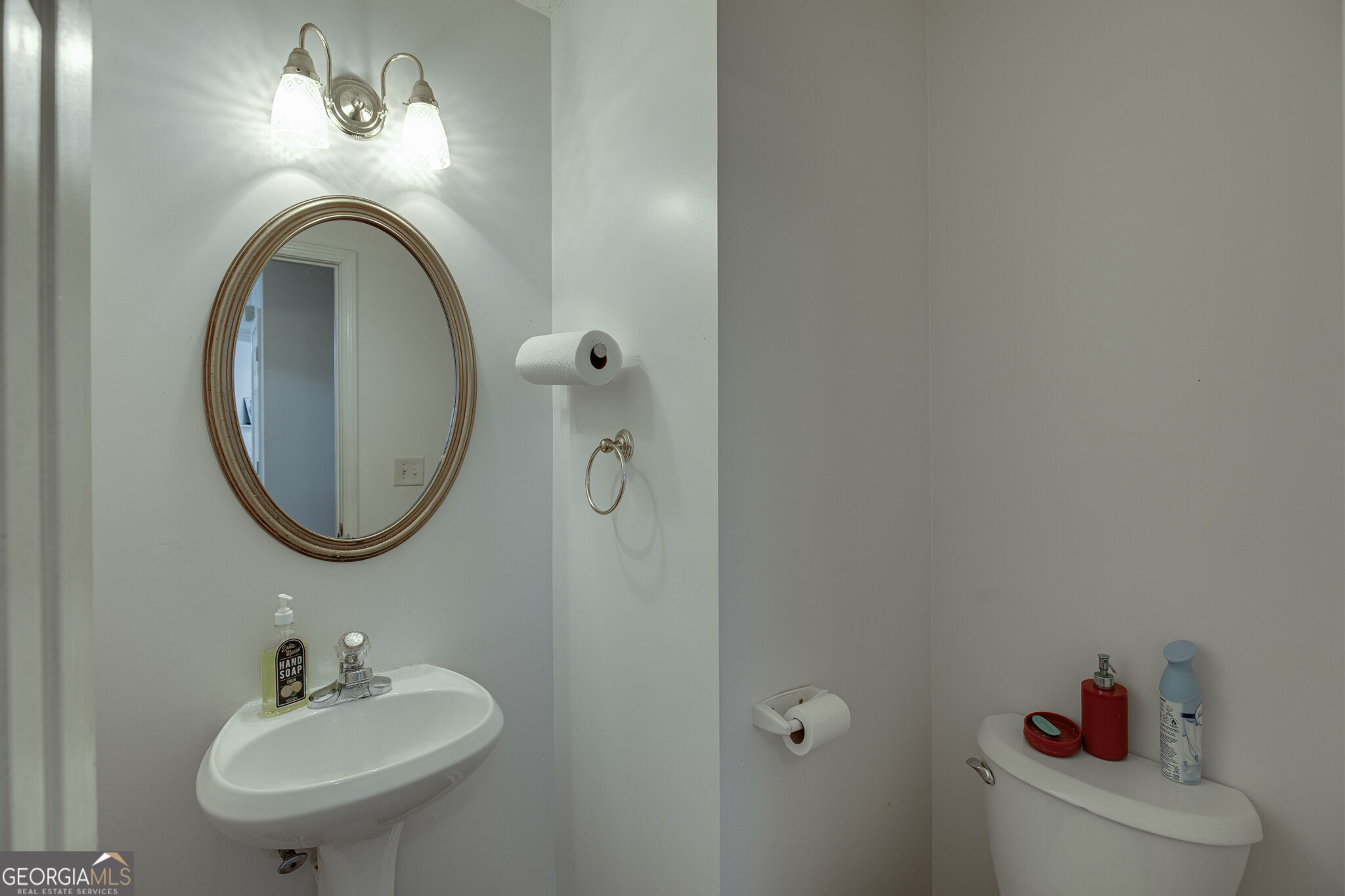 2365 Delfern Drive Property Photo 17