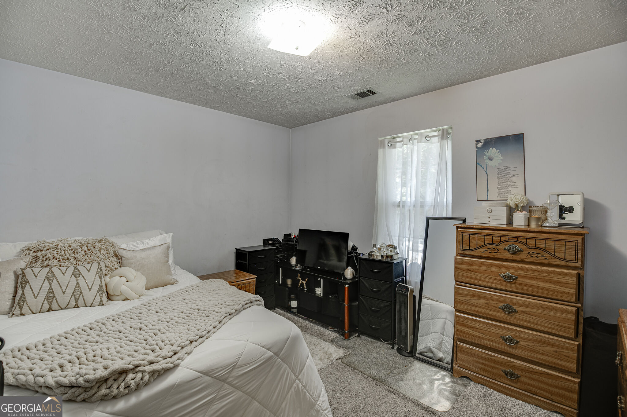 2365 Delfern Drive Property Photo 20