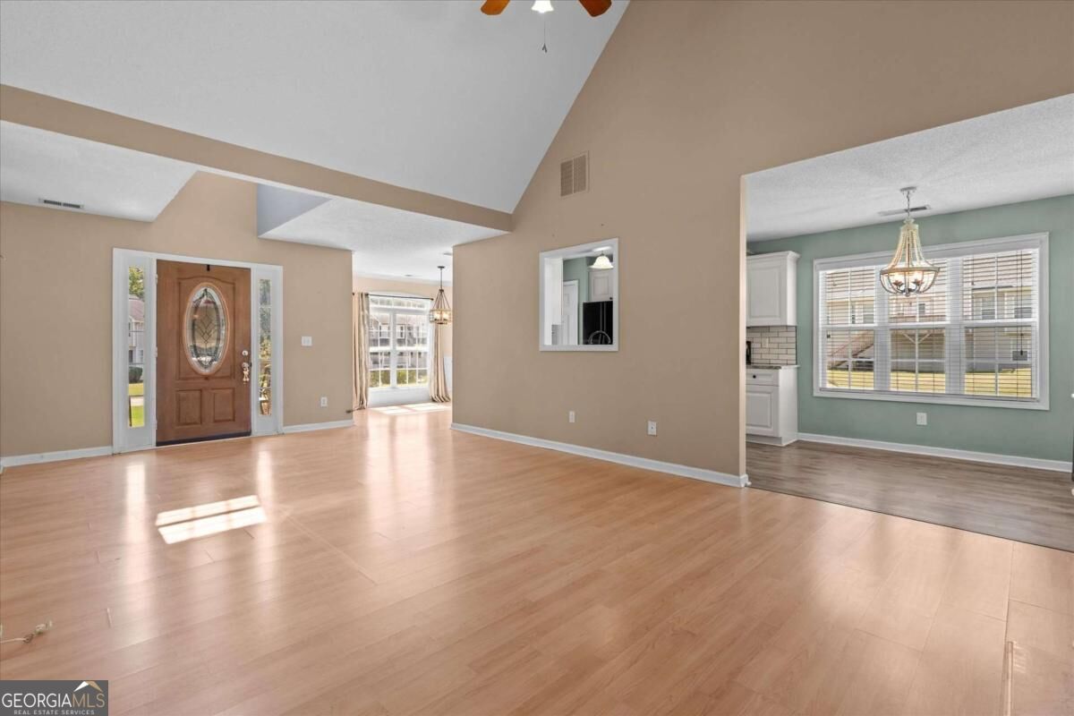 380 Olde Lexington Pass Property Photo 5