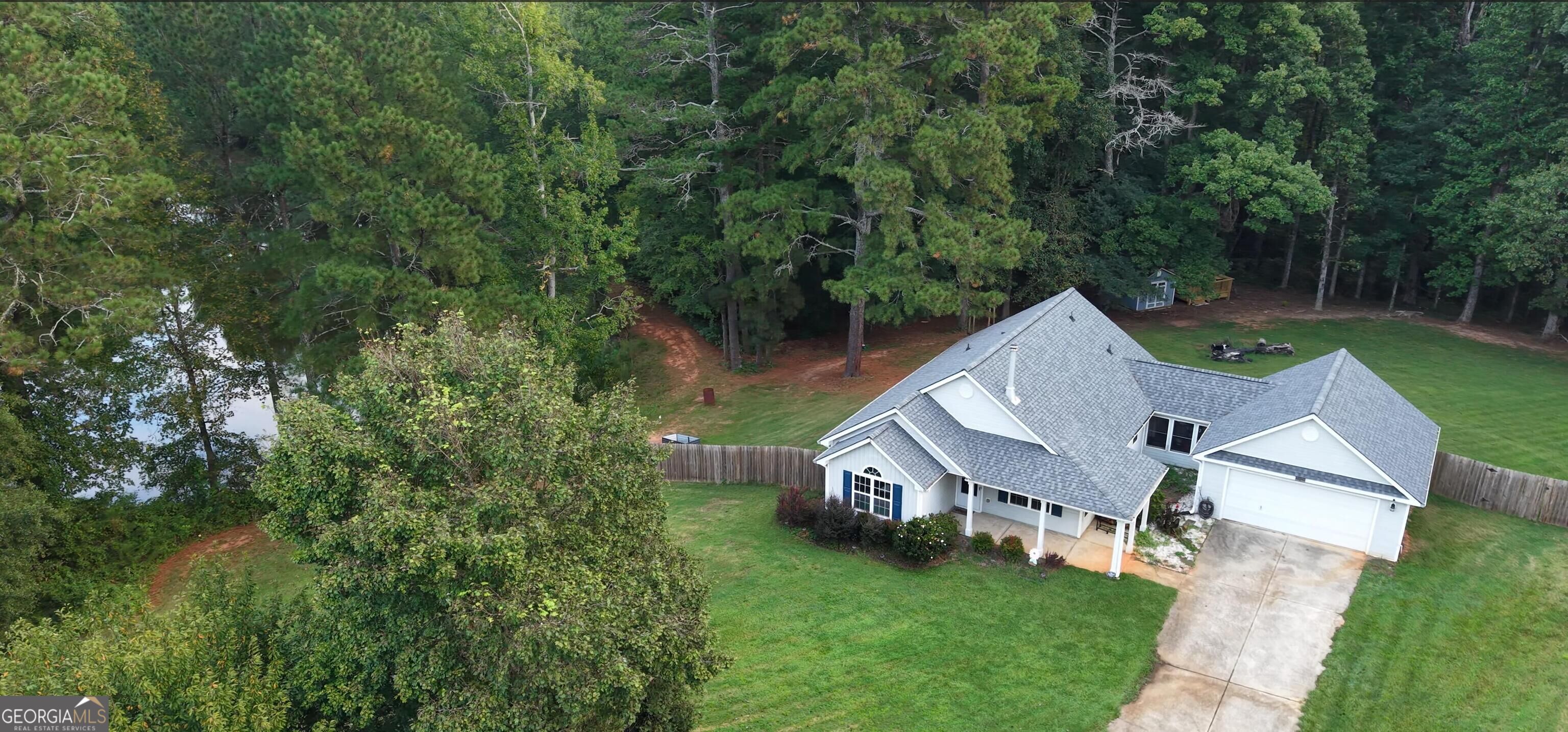 1256 Clearwater Drive