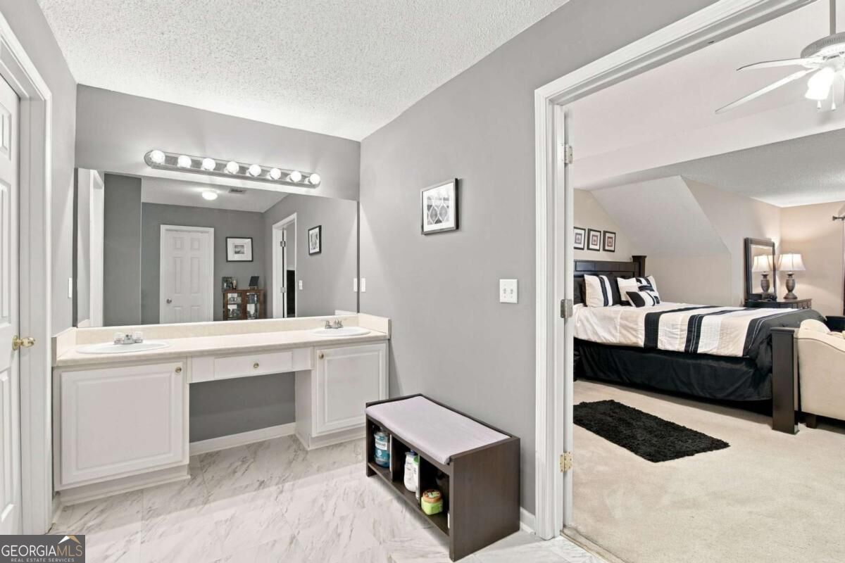 8098 Green Garden Drive Property Photo 17
