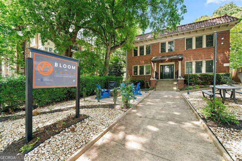 856 Ponce De Leon Avenue # 5a Property Photo 1