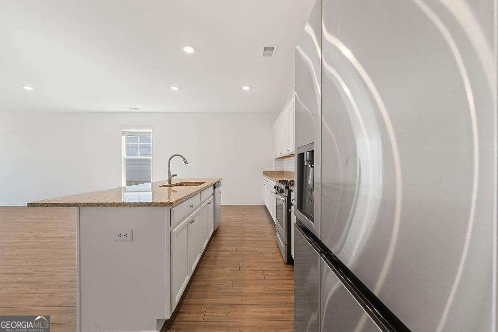 469 Golden Eagle Pk Property Photo 15