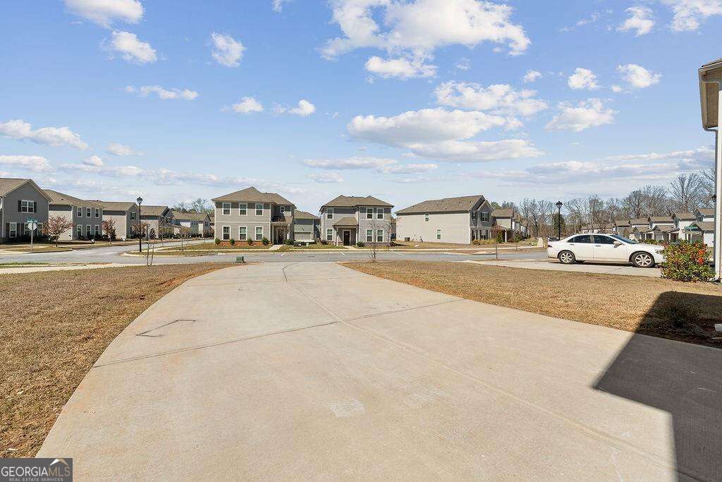 469 Golden Eagle Pk Property Photo 37
