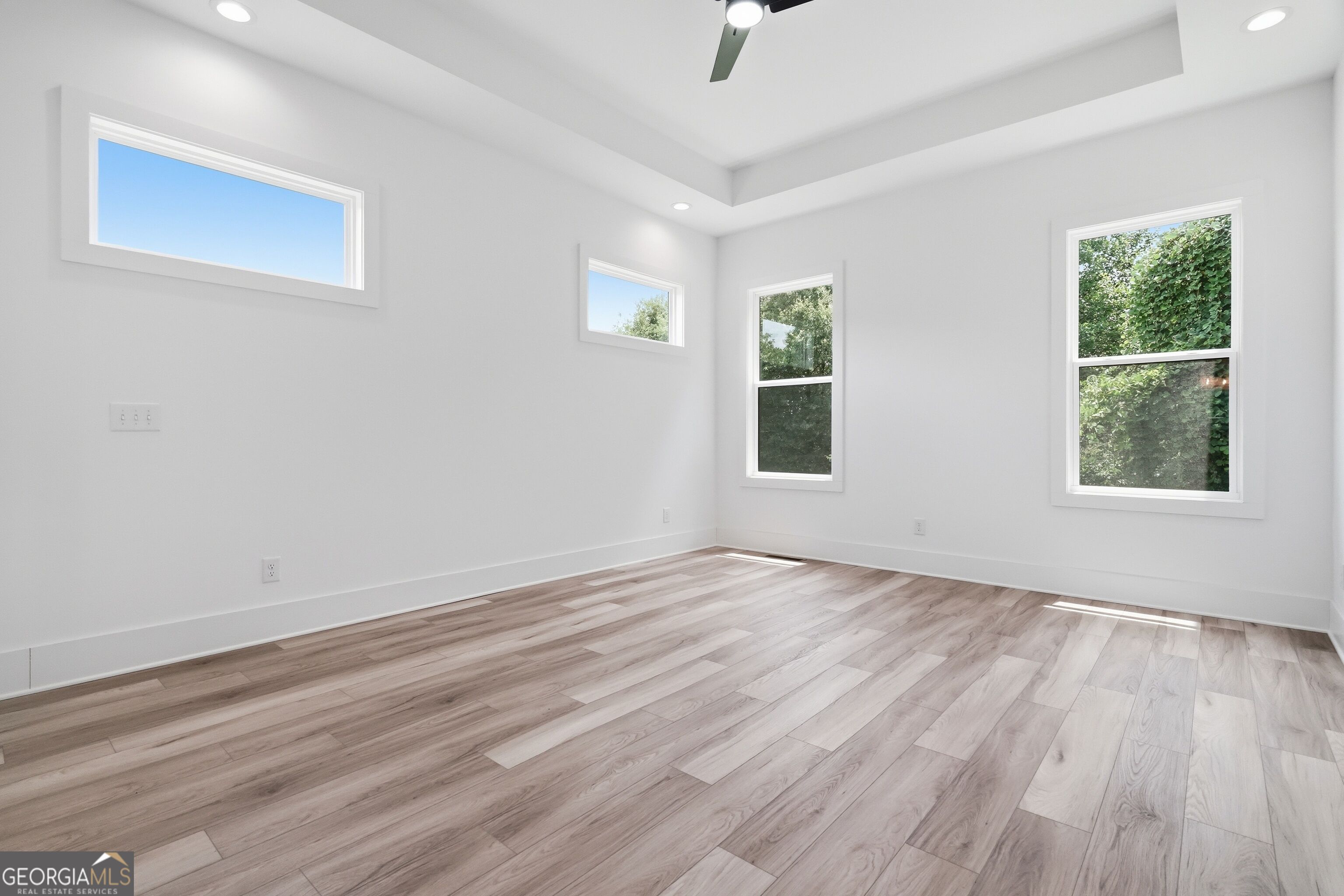 5676 Meadow View Drive Property Photo 29