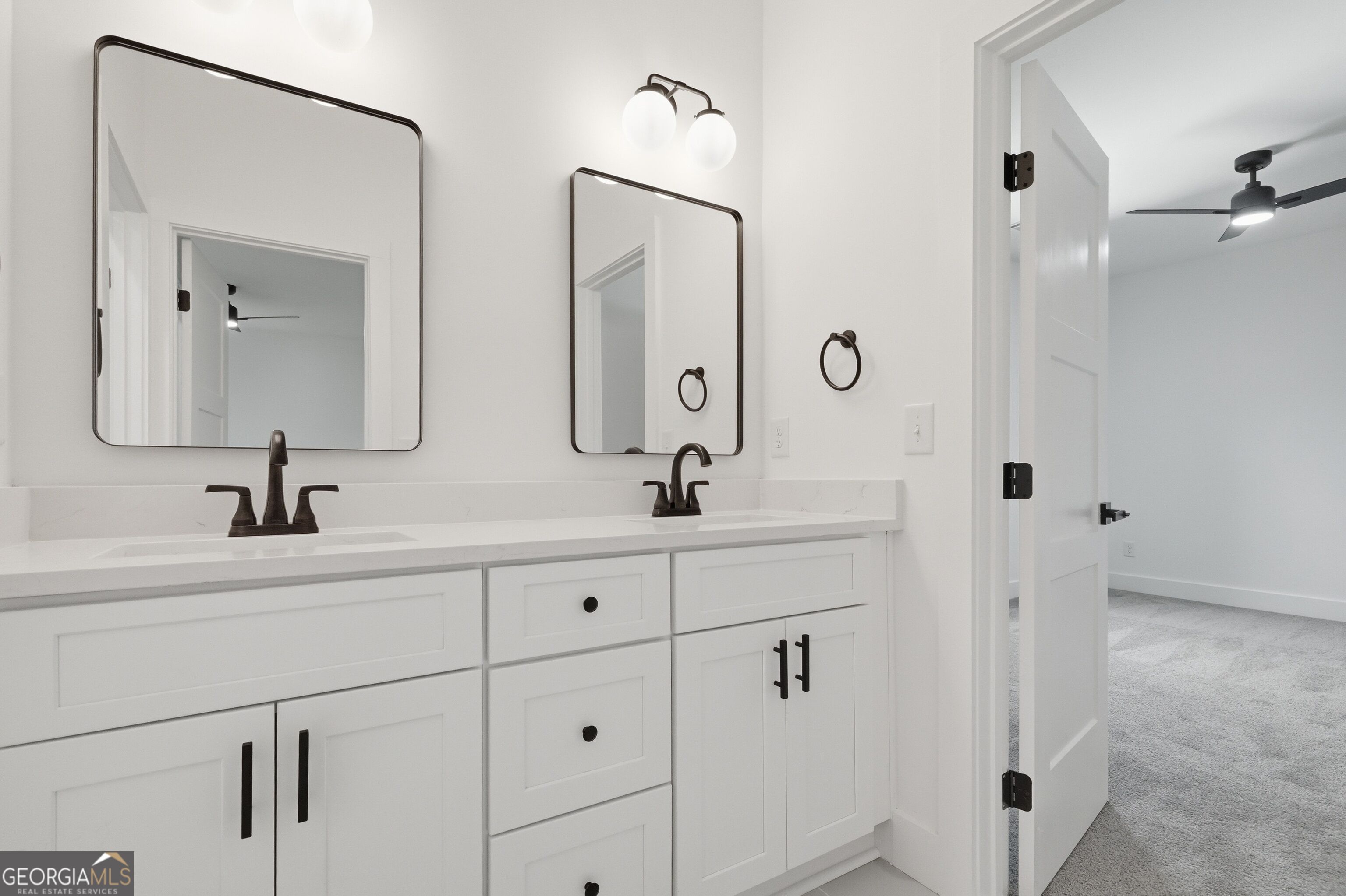 5676 Meadow View Drive Property Photo 43