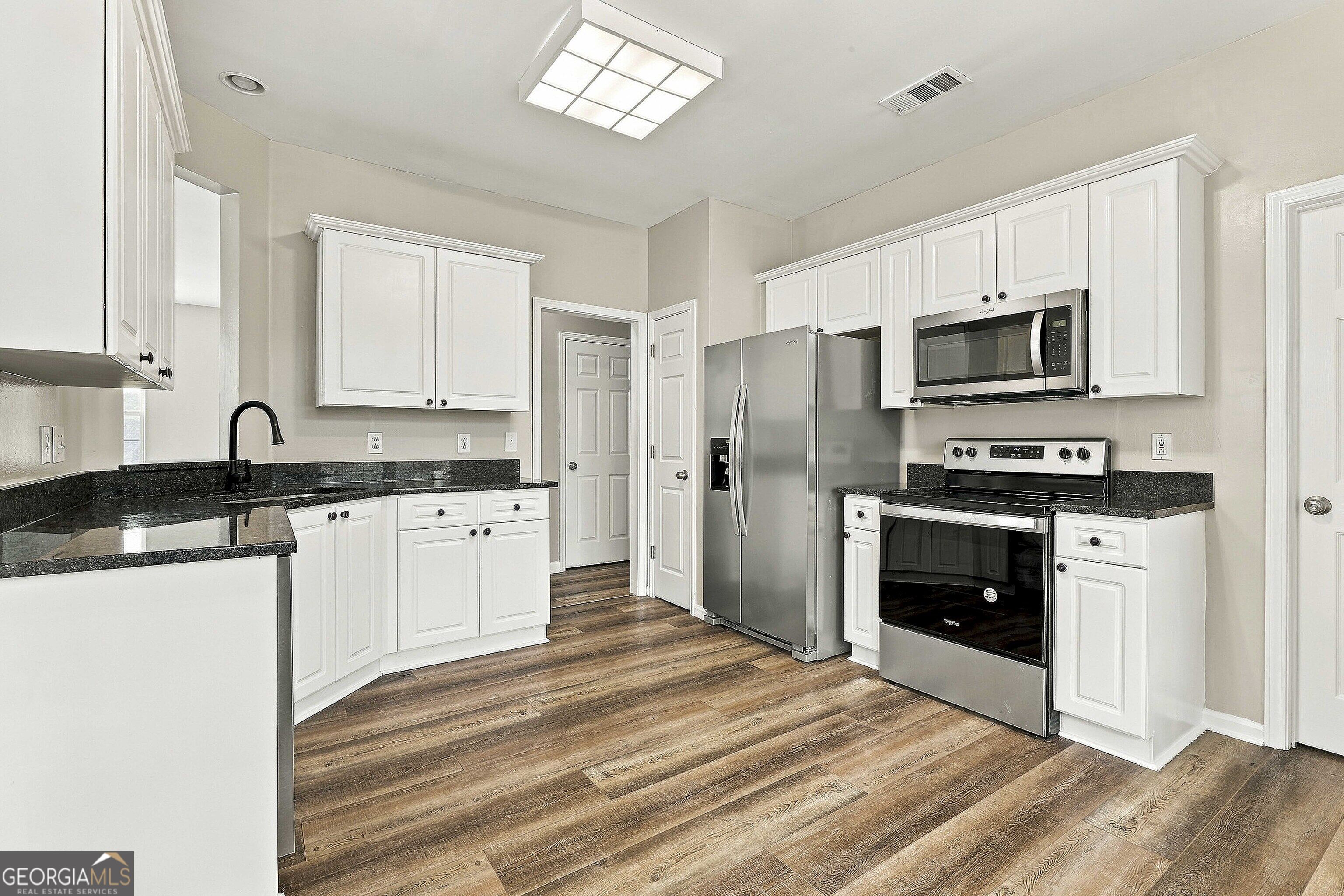 312 Dalston Way Property Photo 14
