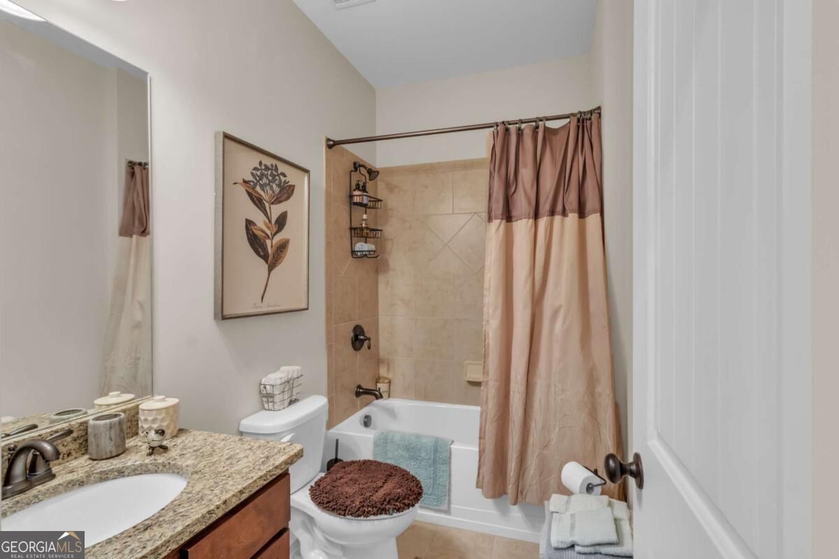 4050 Martel Drive Property Photo 20