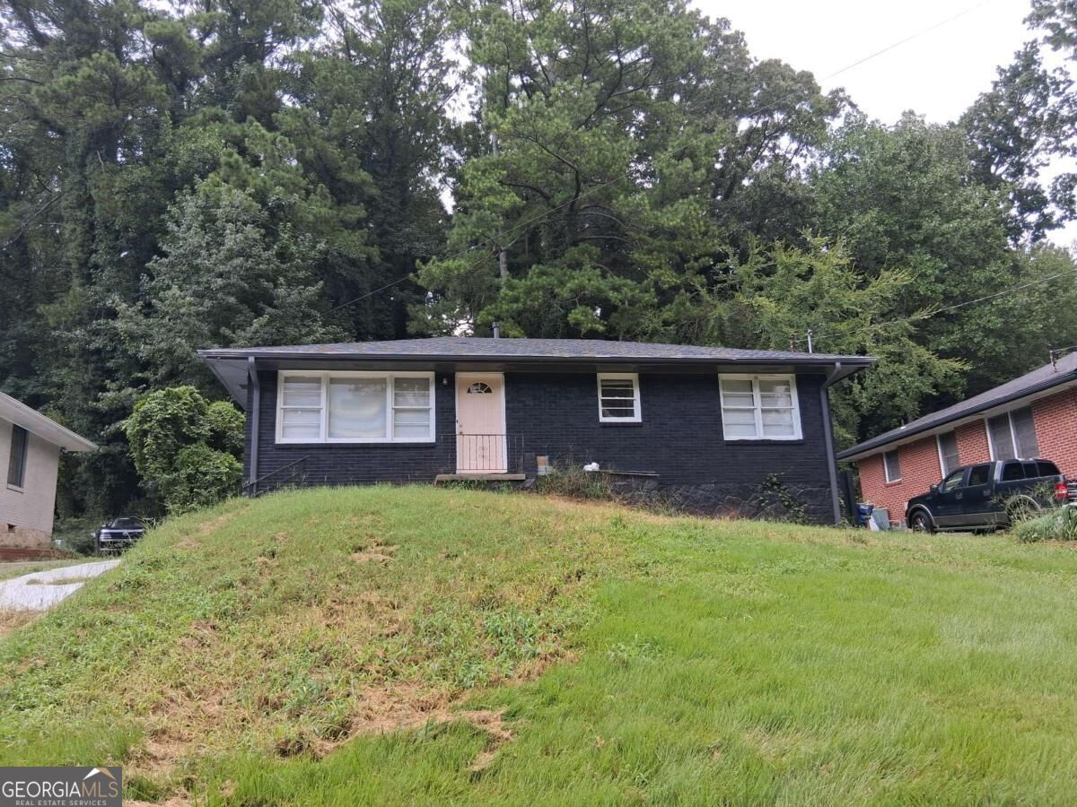 2028 Wells Drive Sw Property Photo 1
