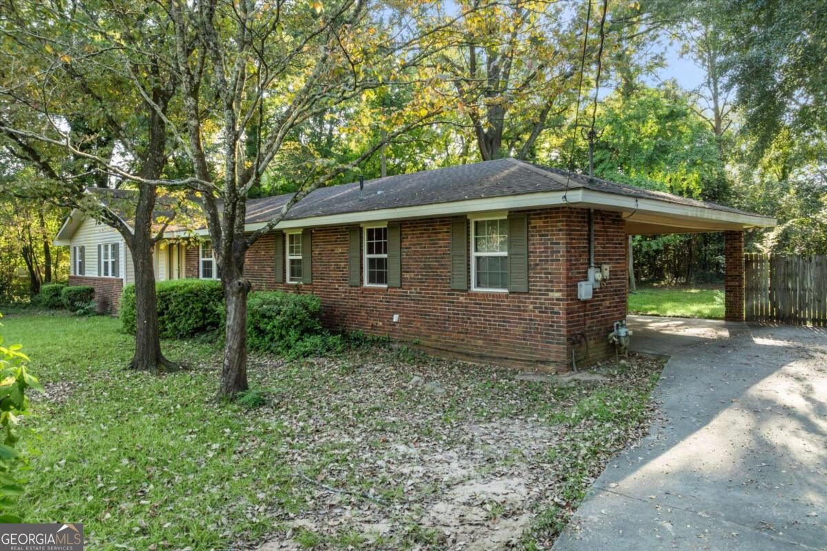 607 Hardeman Avenue Property Photo 4
