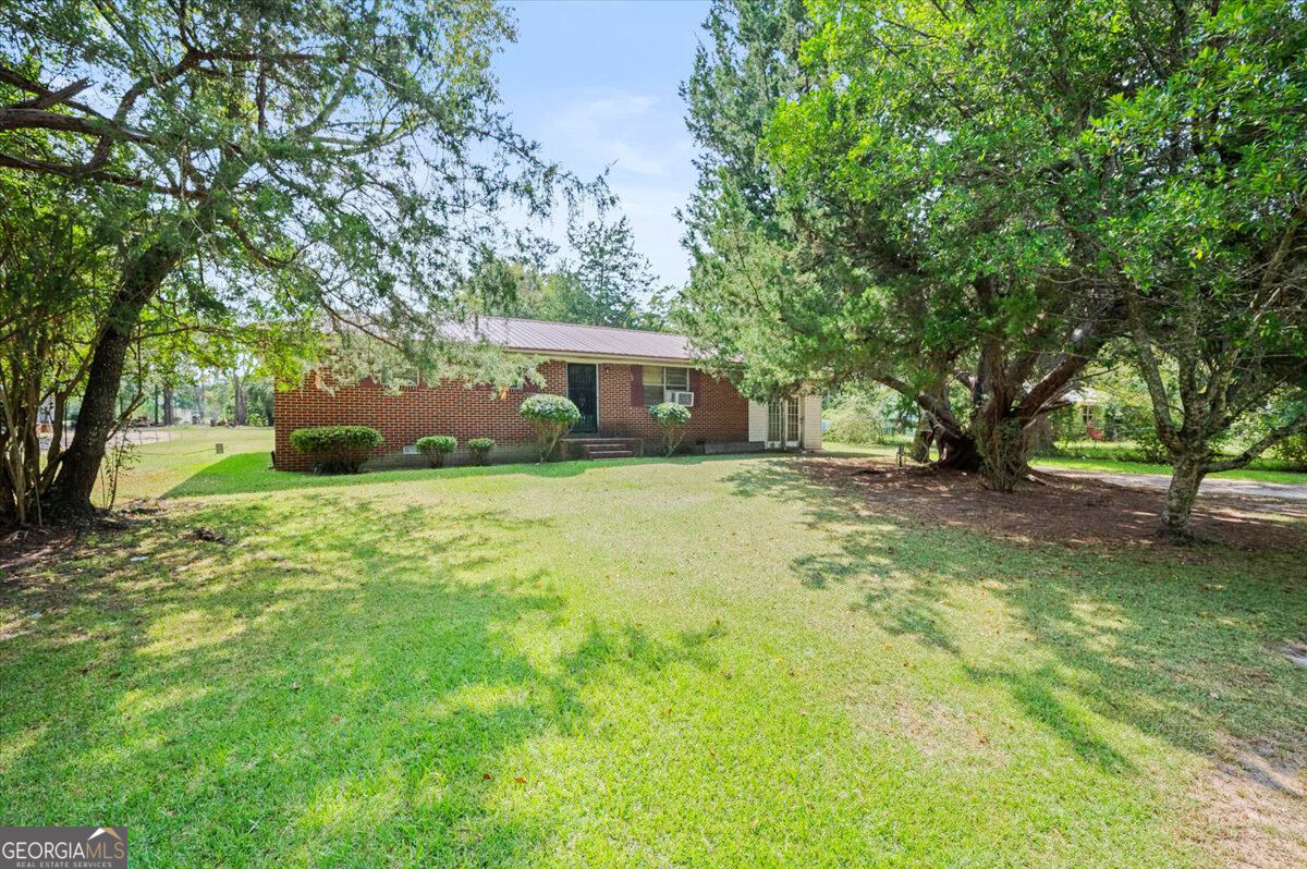 928 Washington Street Property Photo 1