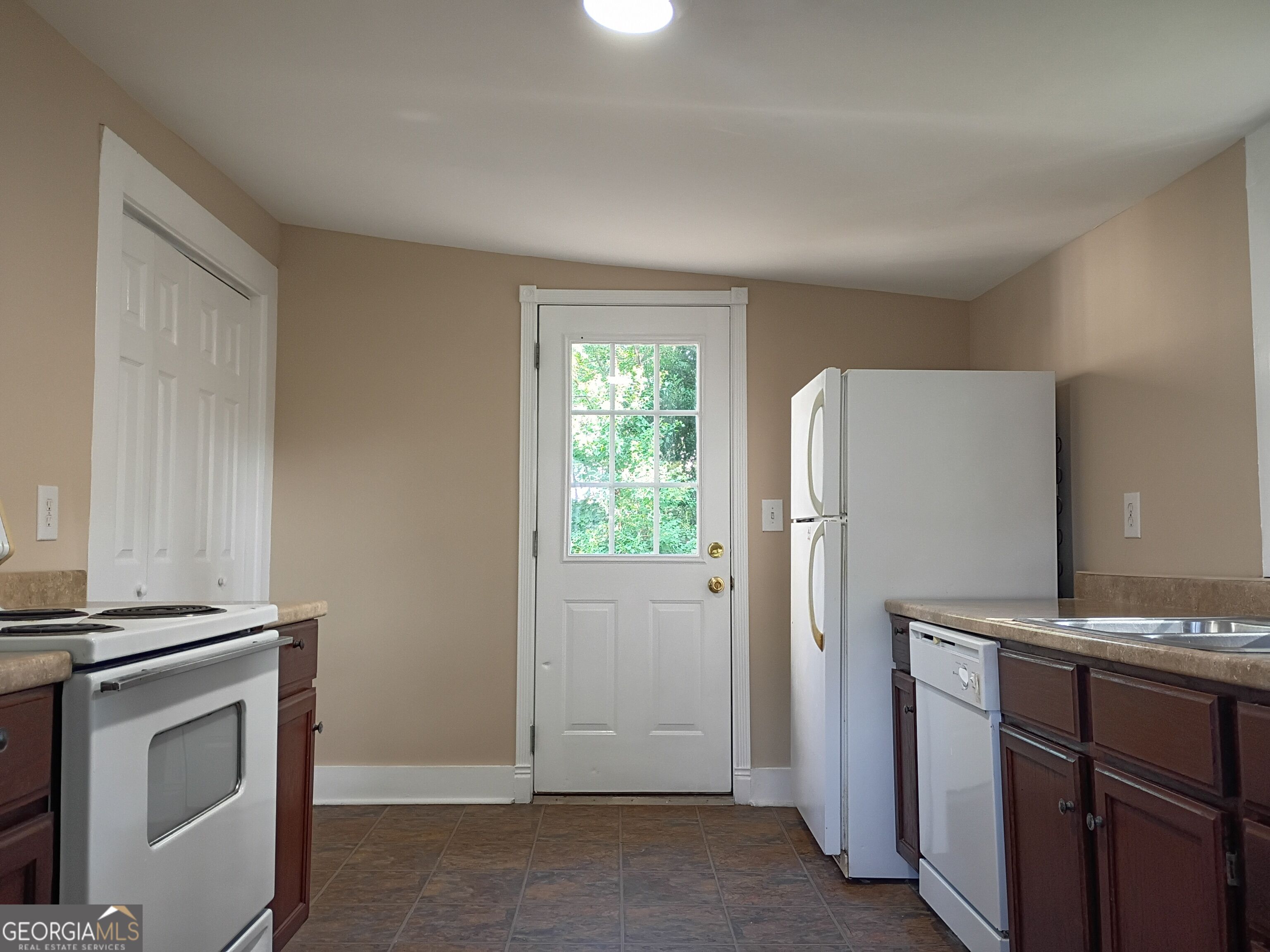 207 Park Avenue # B Property Photo 12