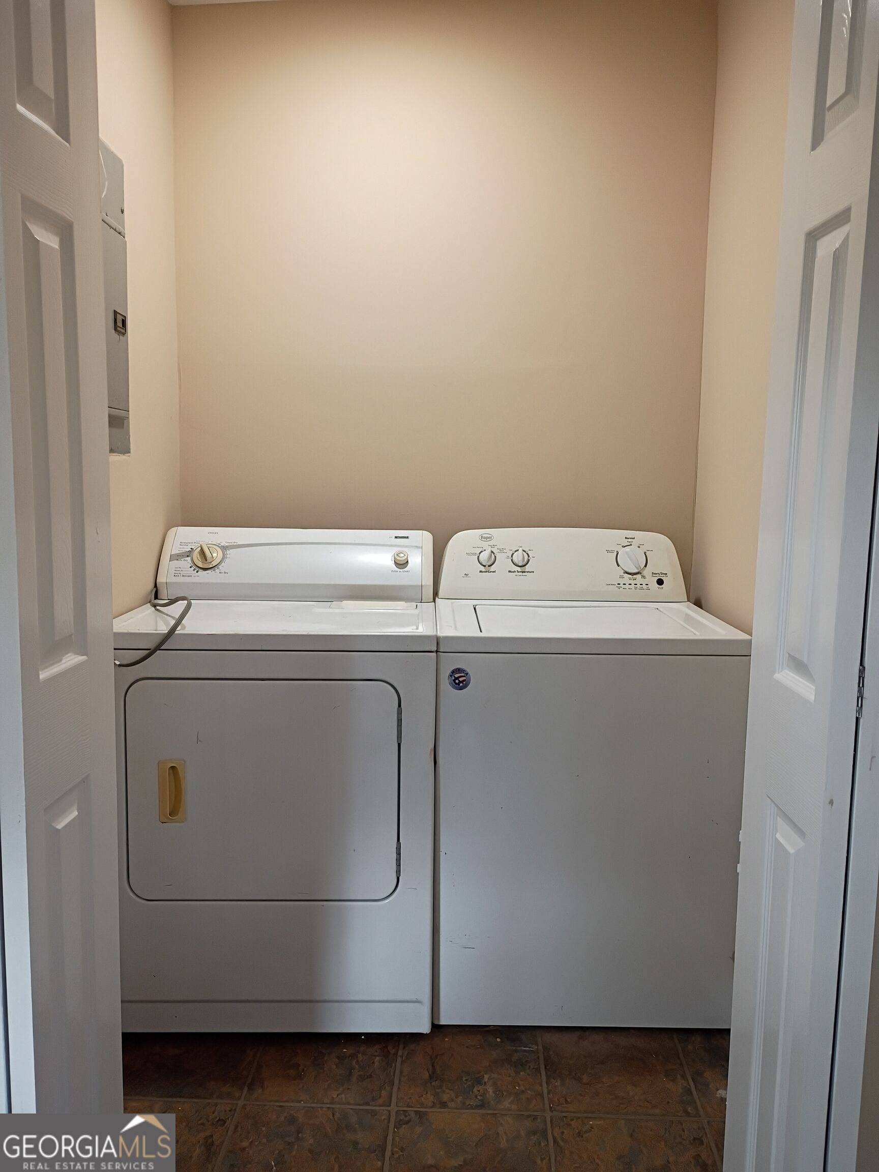 207 Park Avenue # B Property Photo 13