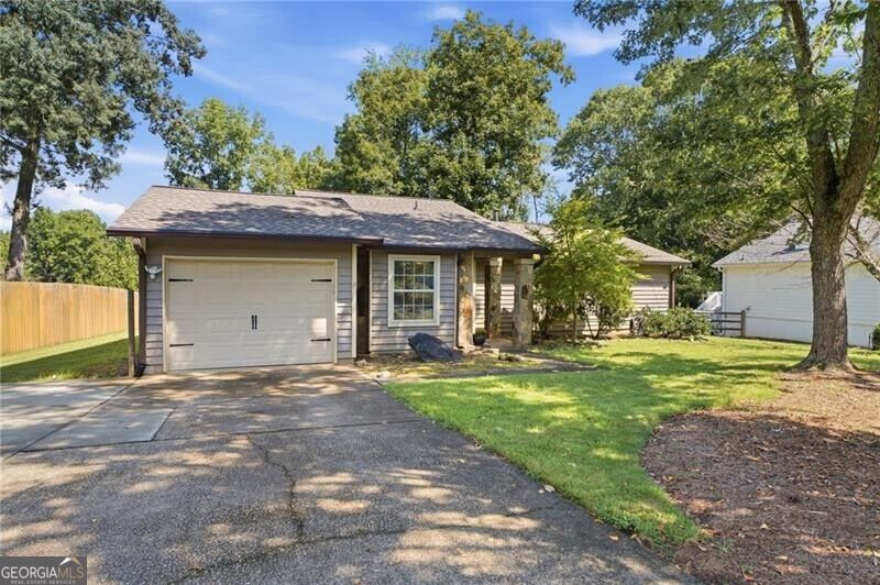 2835 Landington Way Property Photo 2