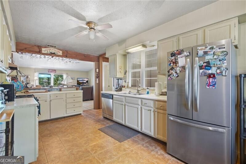2835 Landington Way Property Photo 14