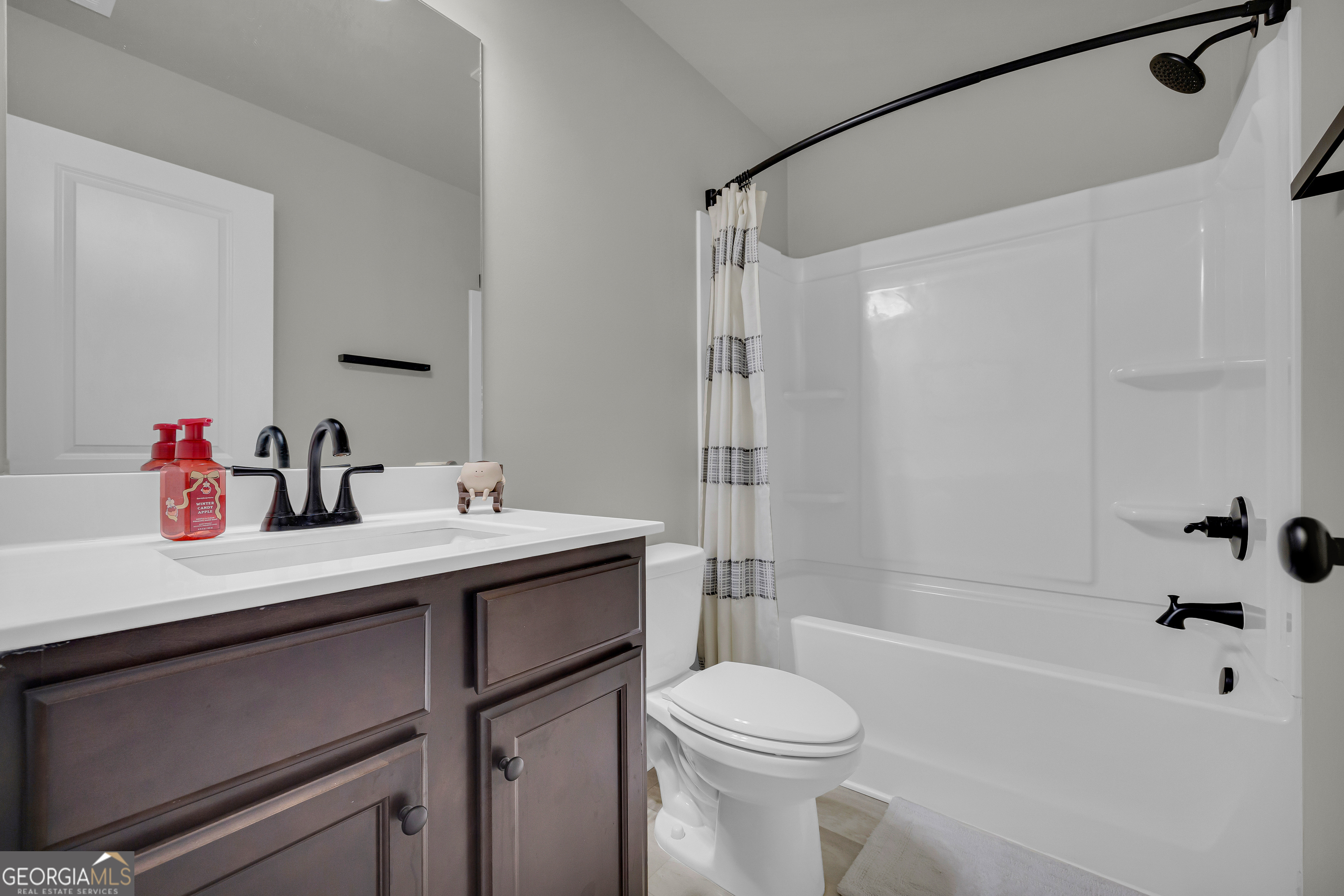 255 Sandhill Lane Property Photo 41