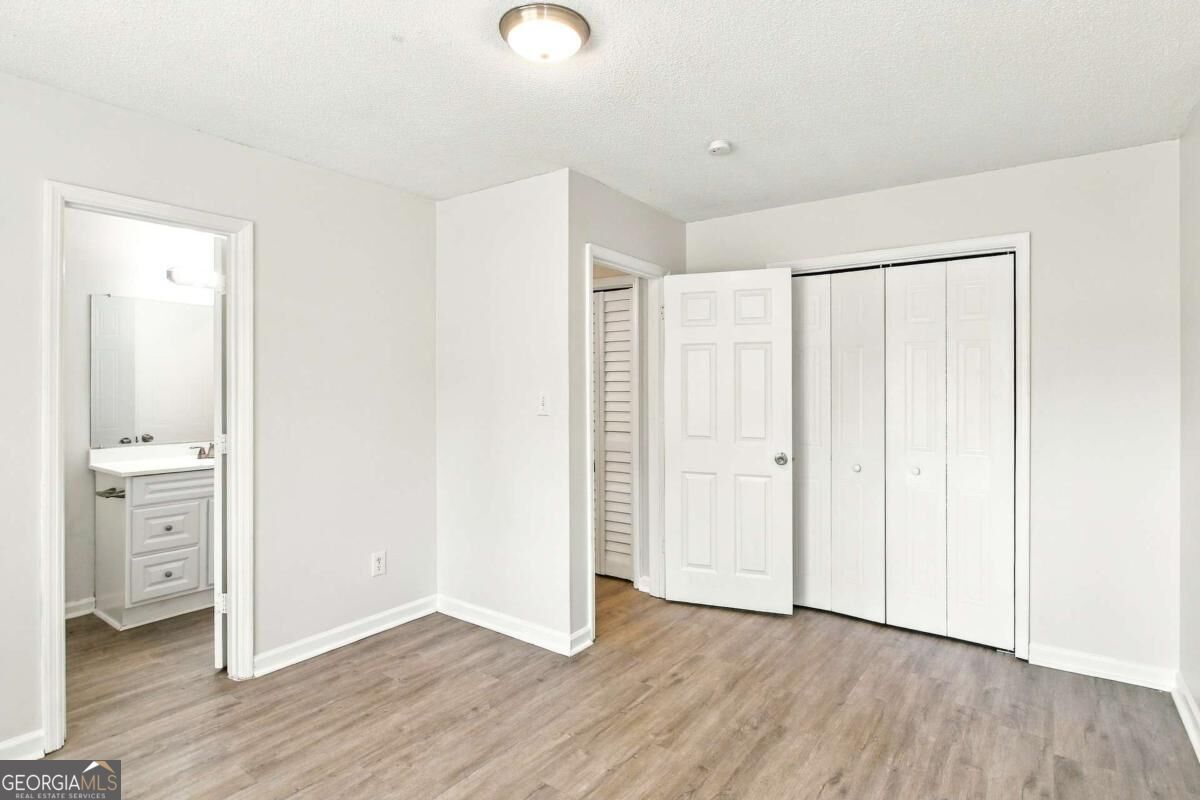 7980 Woodlake Drive Property Photo 11