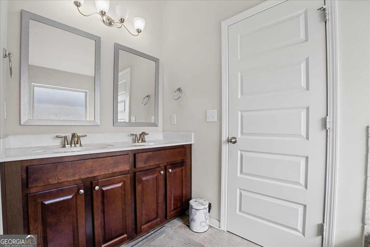 225 Silver Ridge Property Photo 31