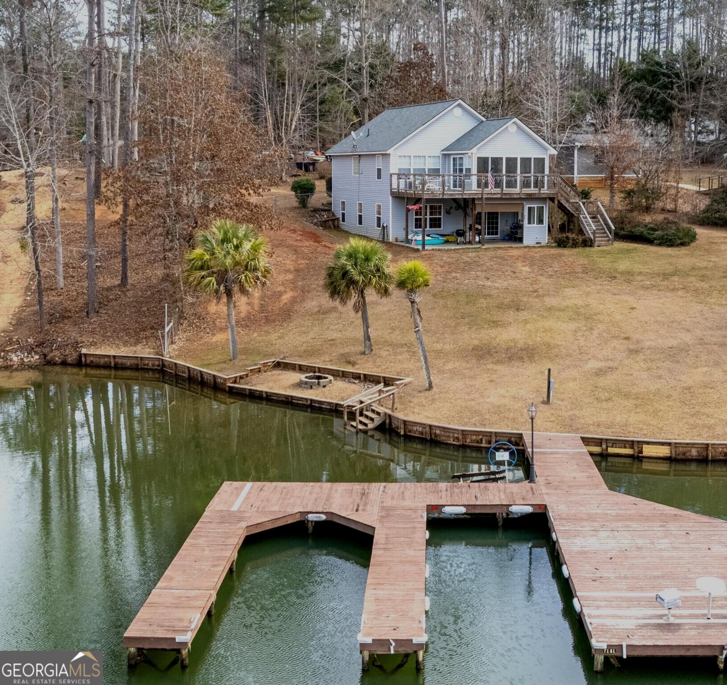 56 Sunglo Court Property Photo 1