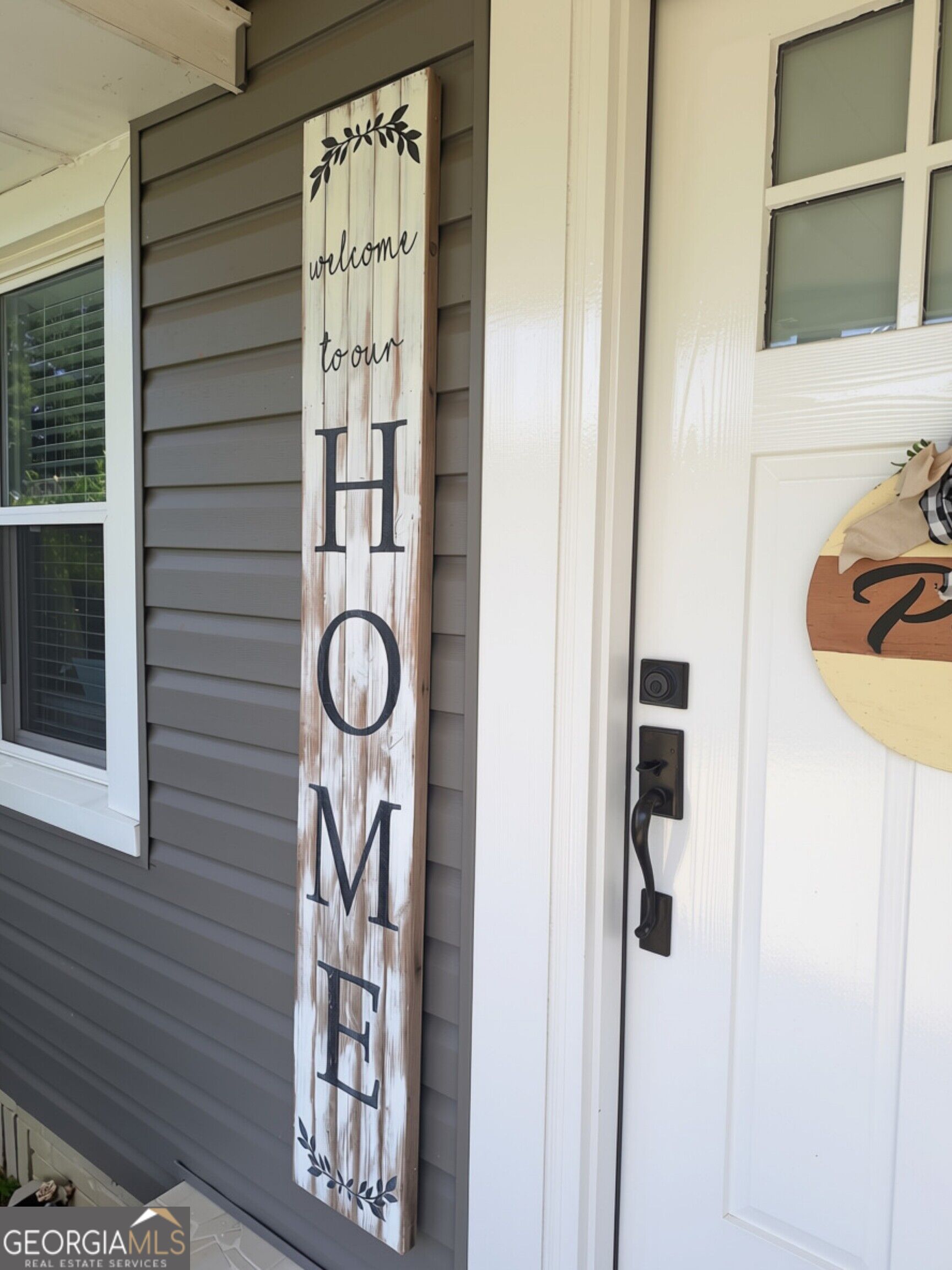1905 41st Street Property Photo 4