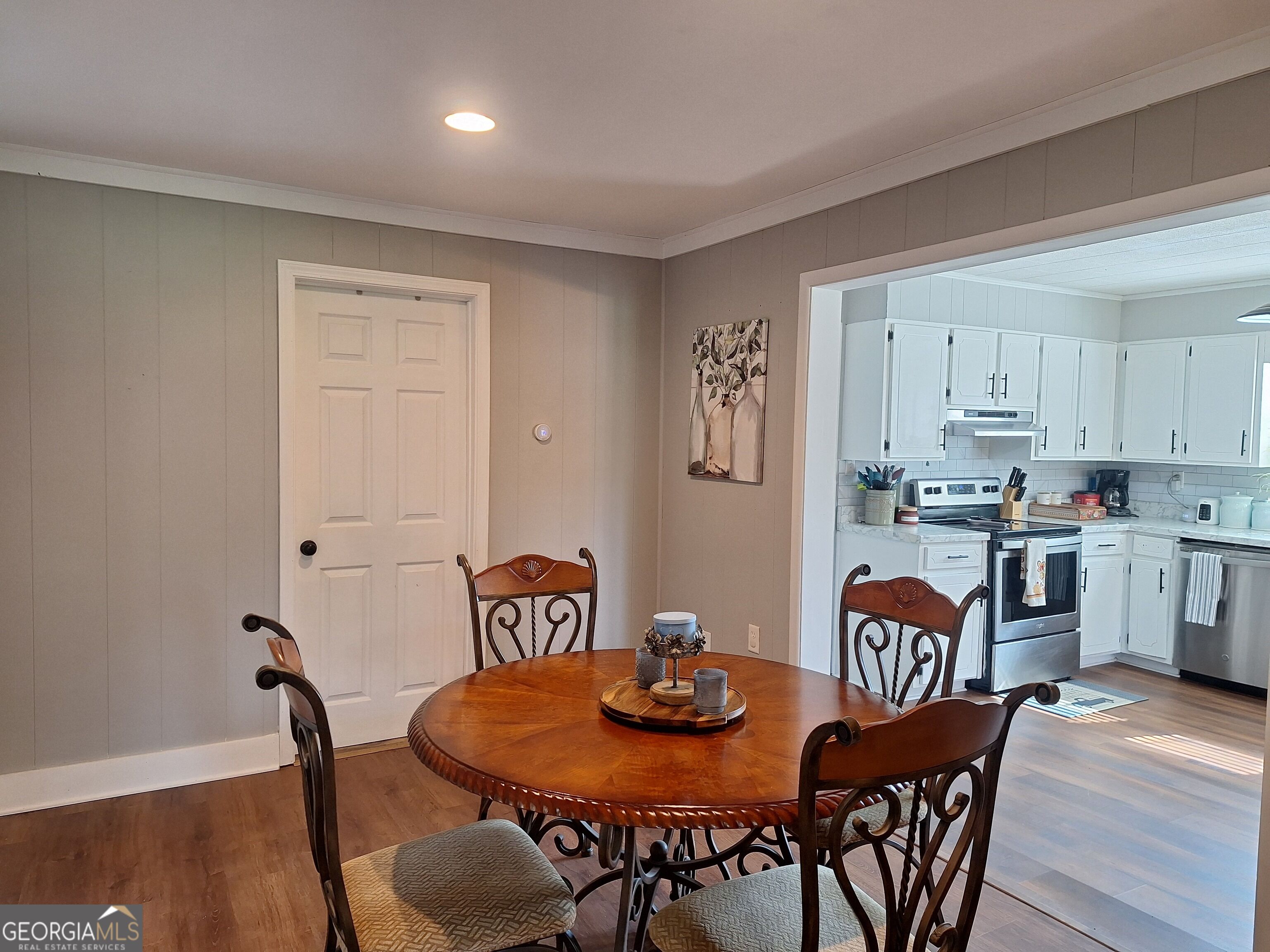 1905 41st Street Property Photo 22