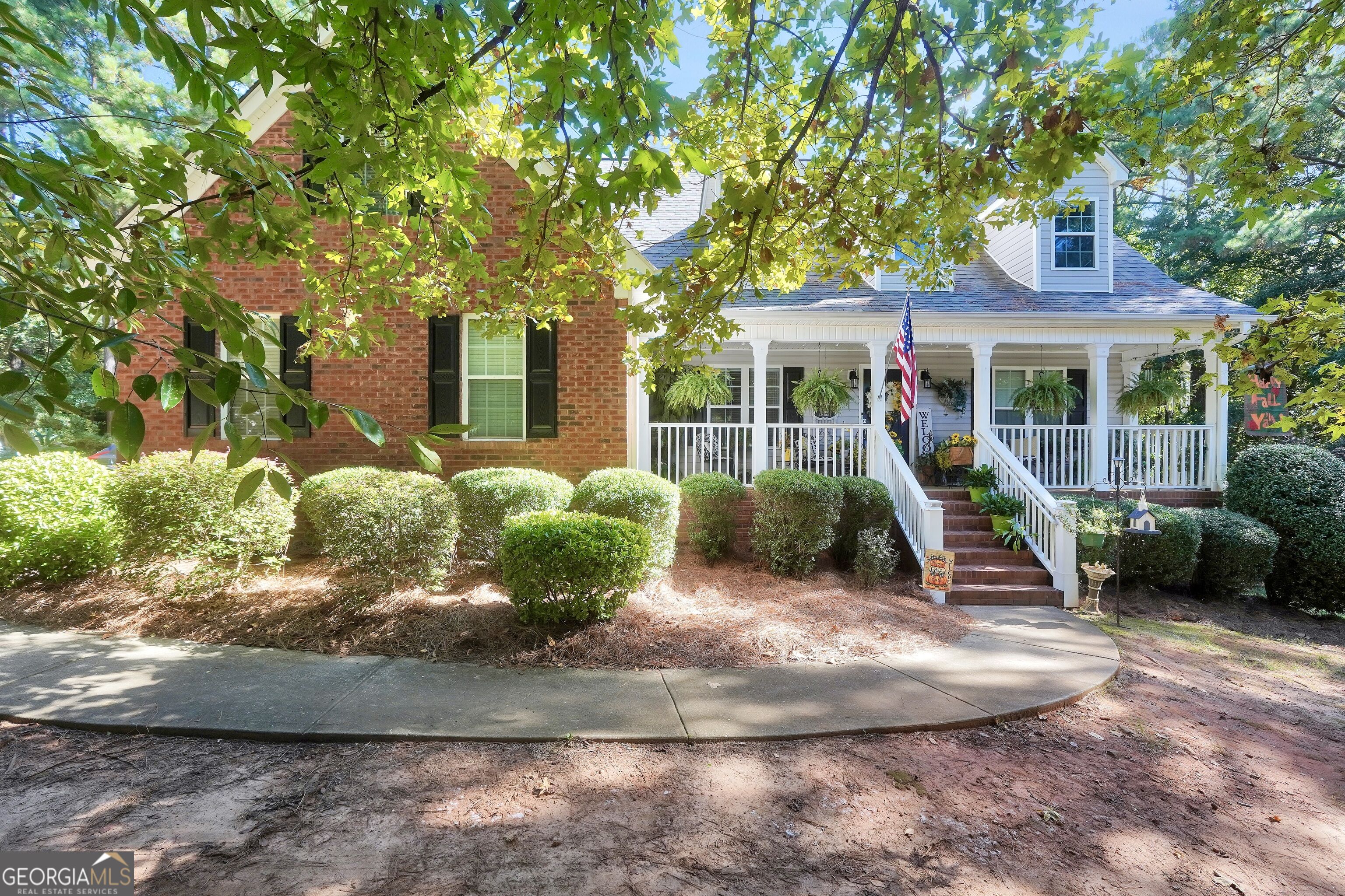 200 Cecil Way Property Photo 3