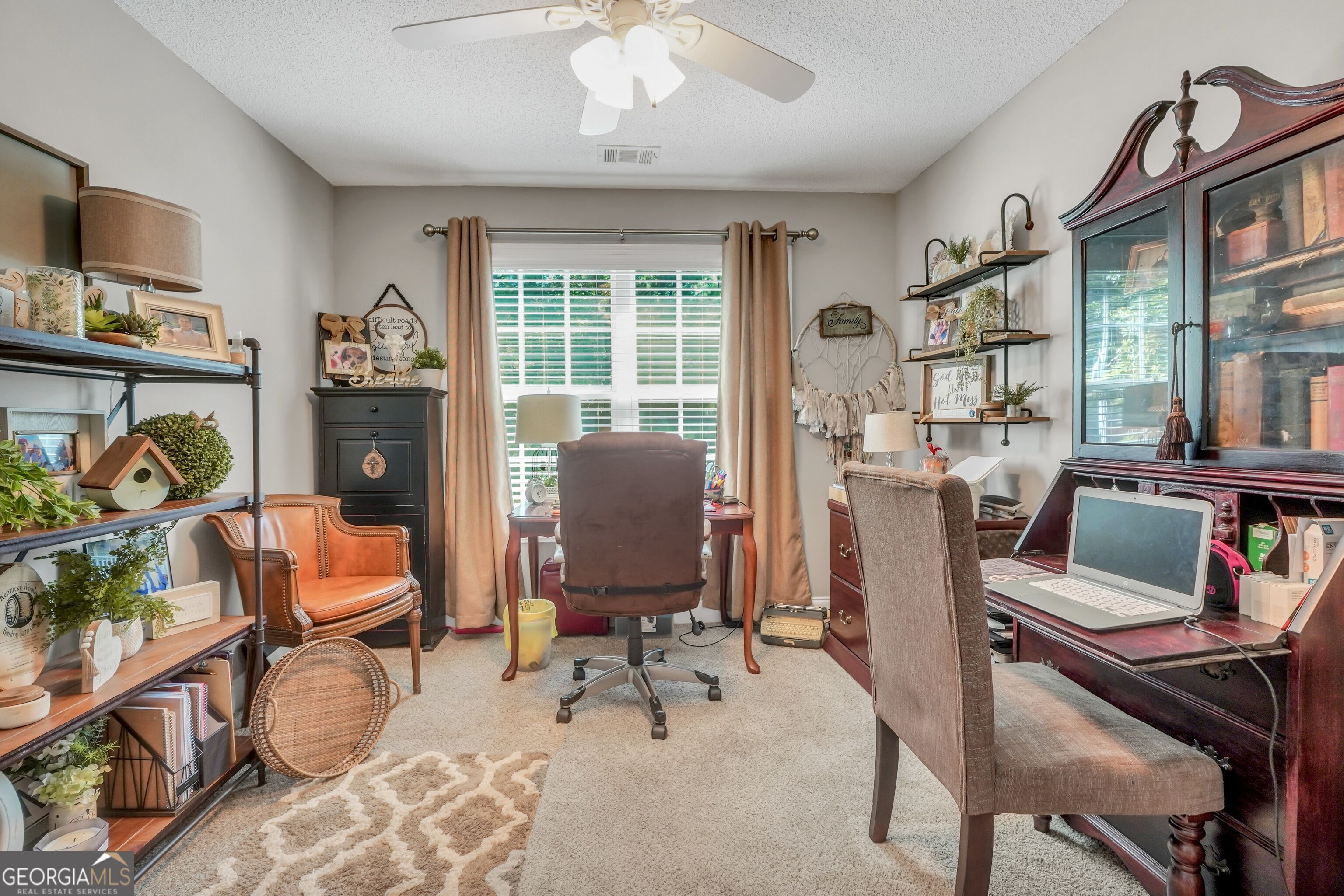200 Cecil Way Property Photo 15