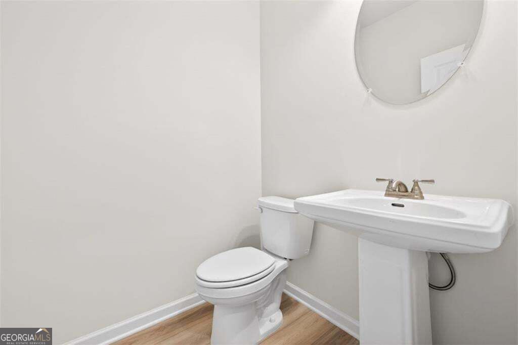 516 Brixton Drive # 83 Property Photo 11