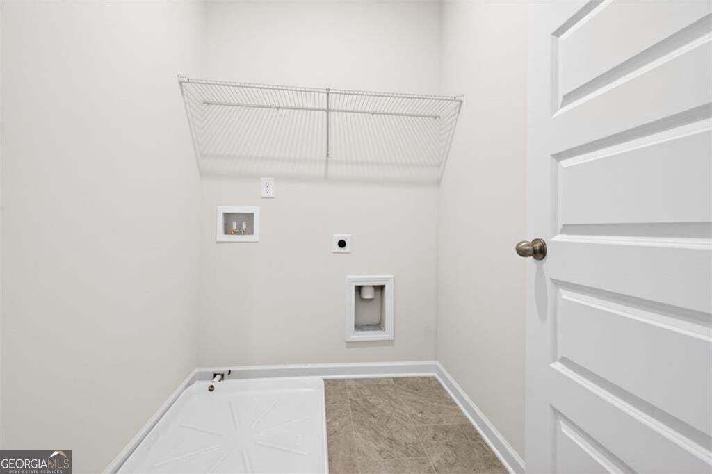 516 Brixton Drive # 83 Property Photo 13