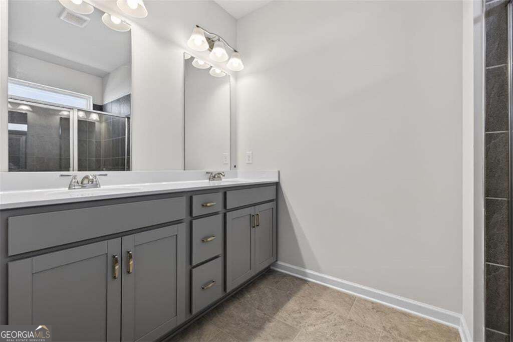 516 Brixton Drive # 83 Property Photo 27