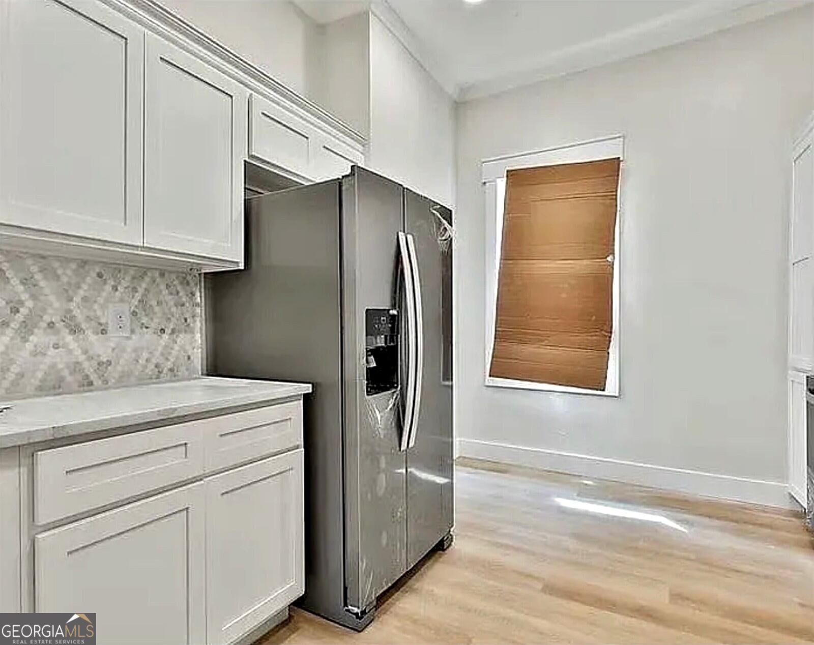 8 Long Street Property Photo 5