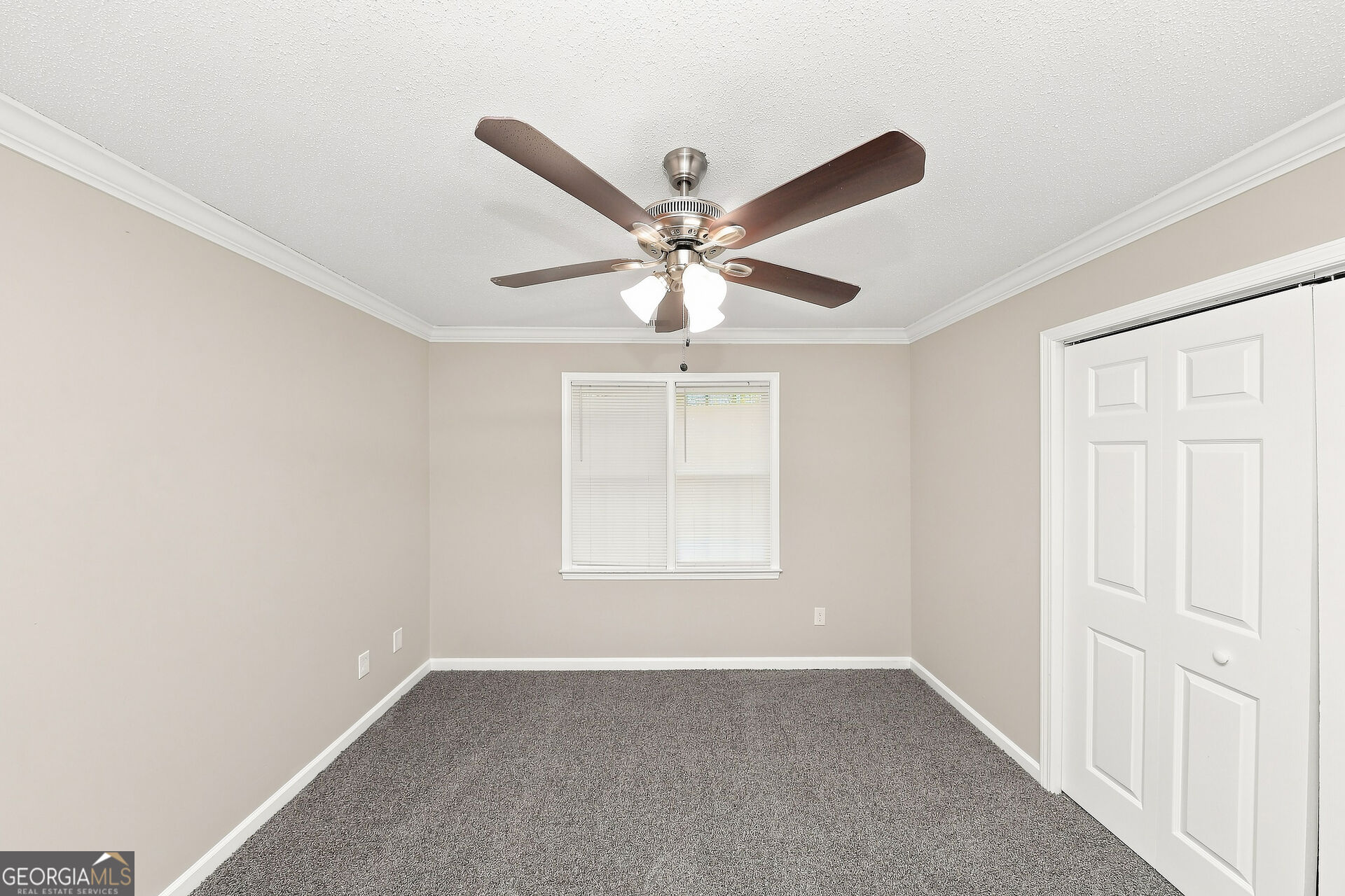 35 Kimball Court Property Photo 12