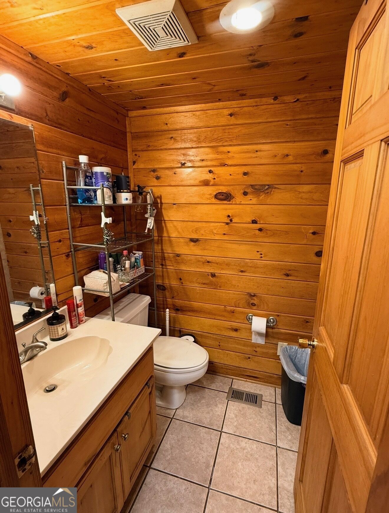 215 Hendricks Lane Property Photo 15