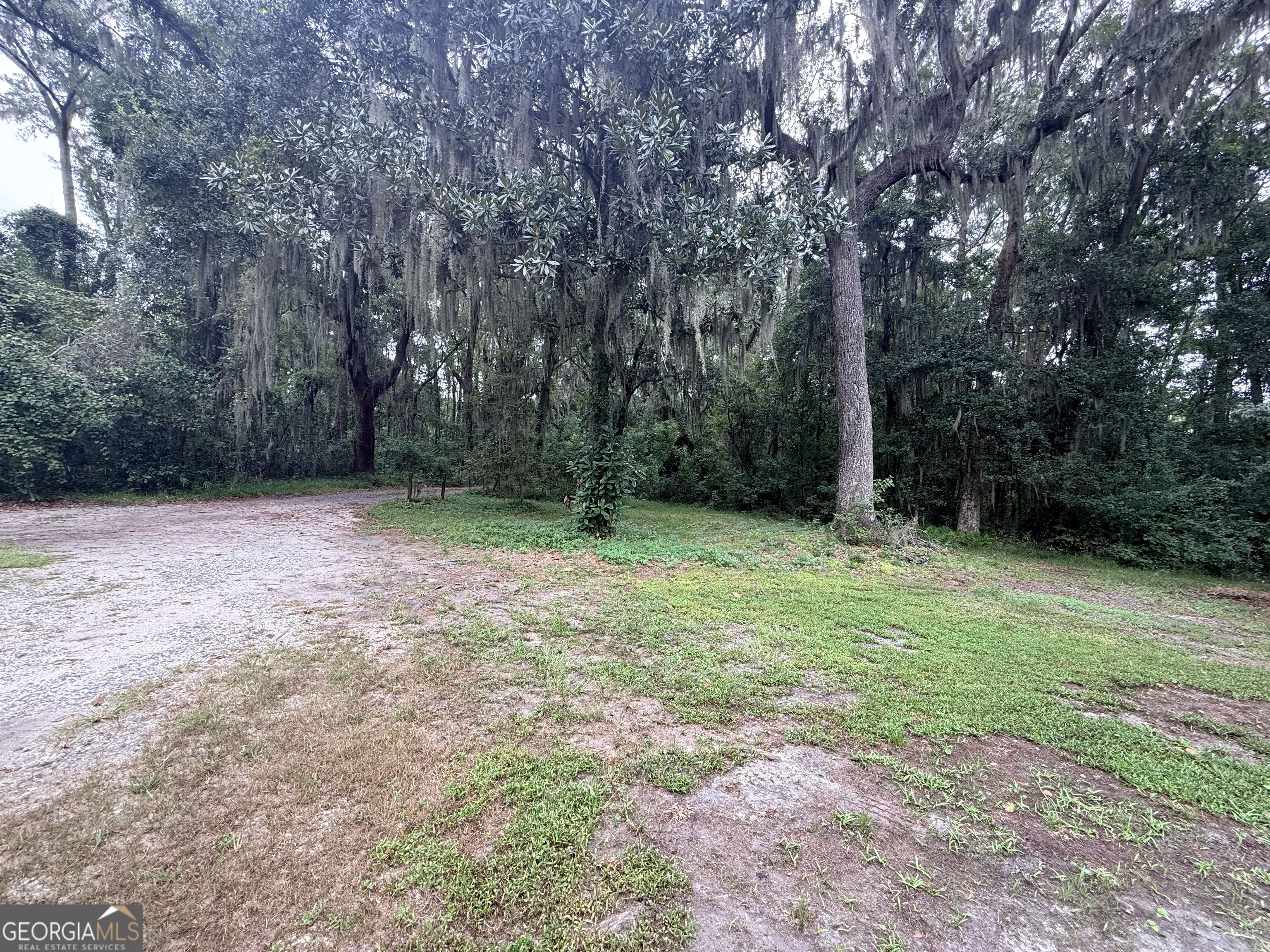 215 Hendricks Lane Property Photo 43