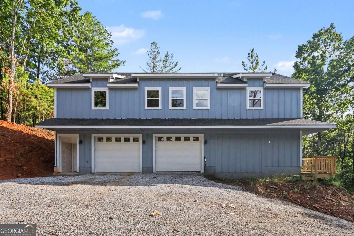 300 Pine Drive Property Photo 1