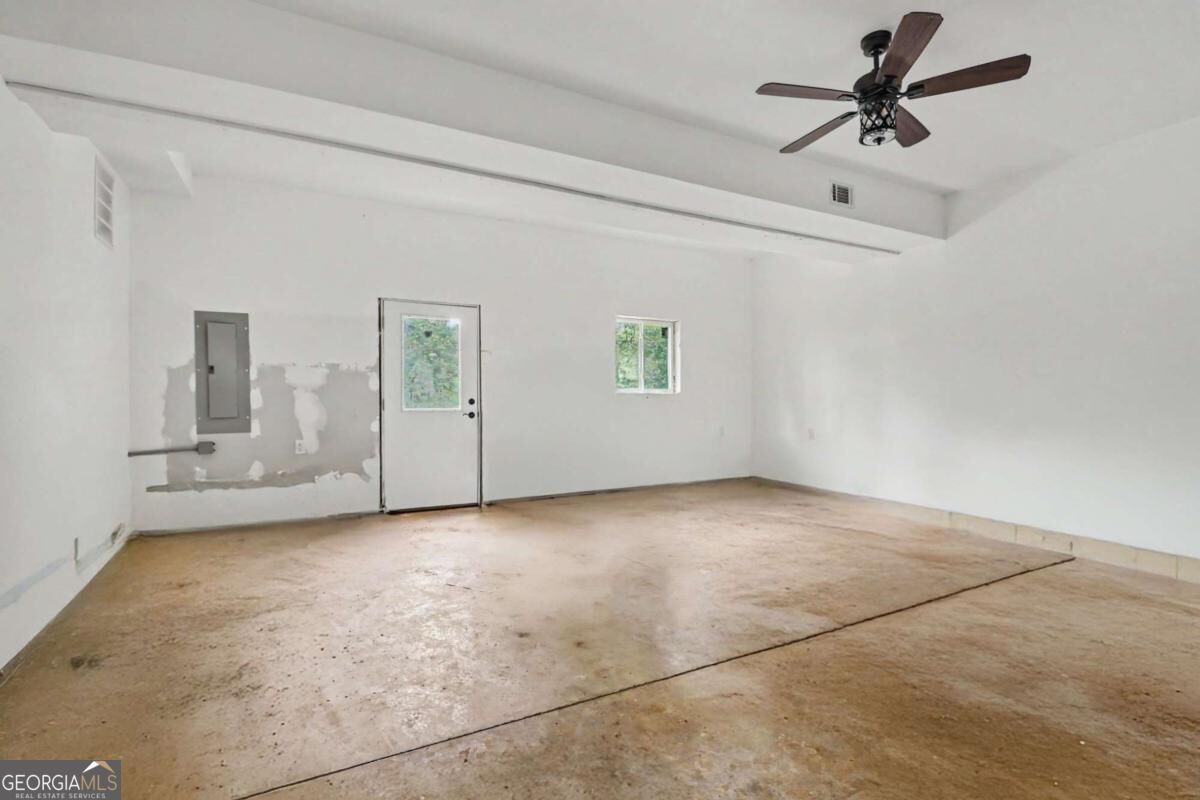 300 Pine Drive Property Photo 21
