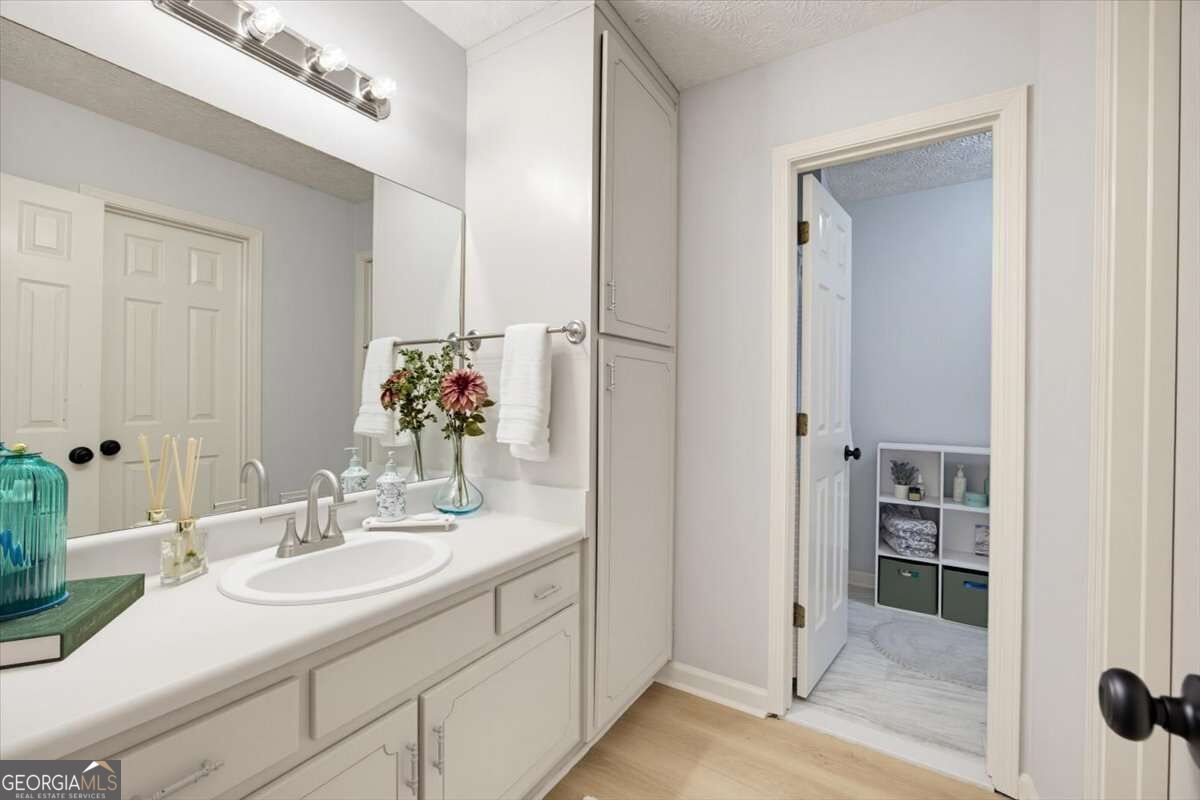 2902 Katy Lane Sw Property Photo 19
