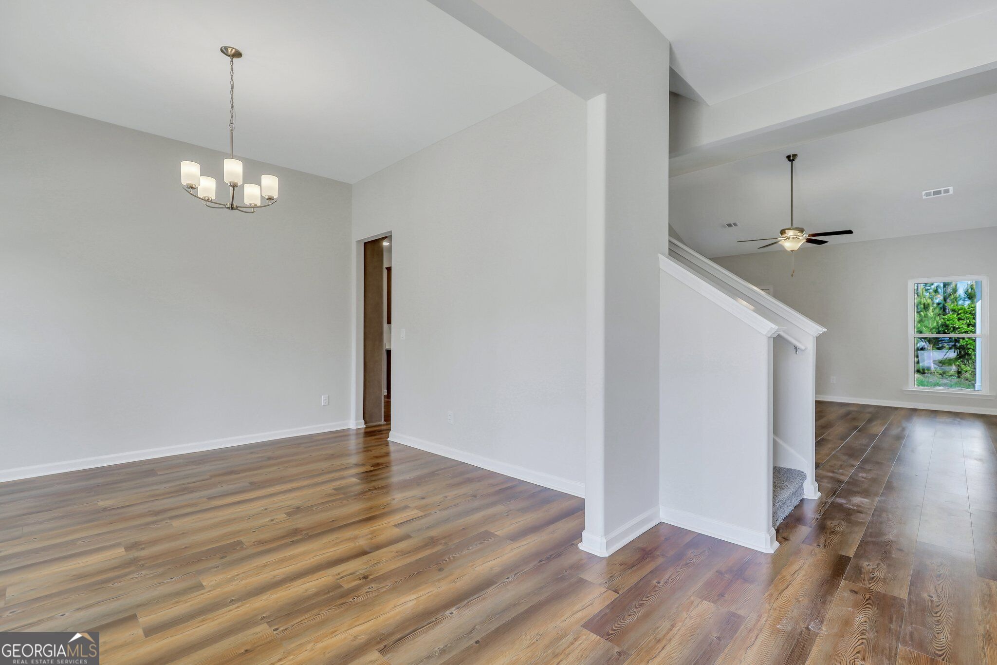 128 Pioneer Way Property Photo 2