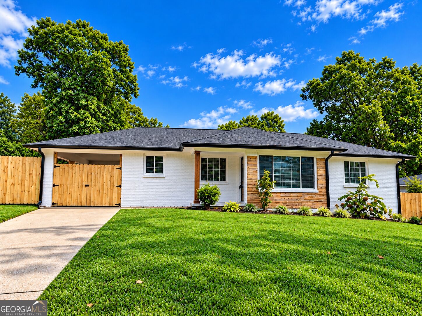 2118 Glendale Drive Property Photo 3
