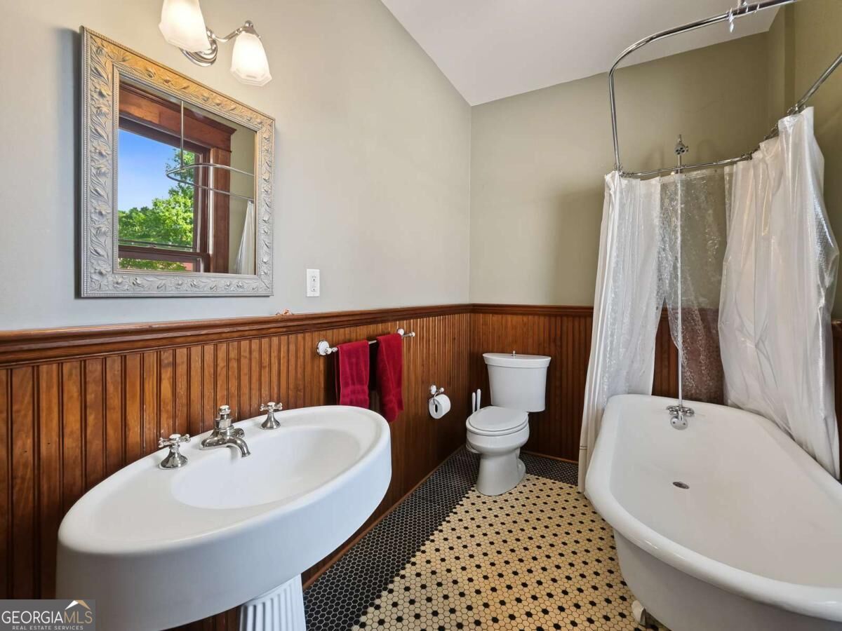1059 Alta Avenue Ne Property Photo 26