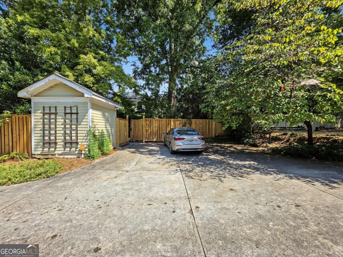 1059 Alta Avenue Ne Property Photo 41